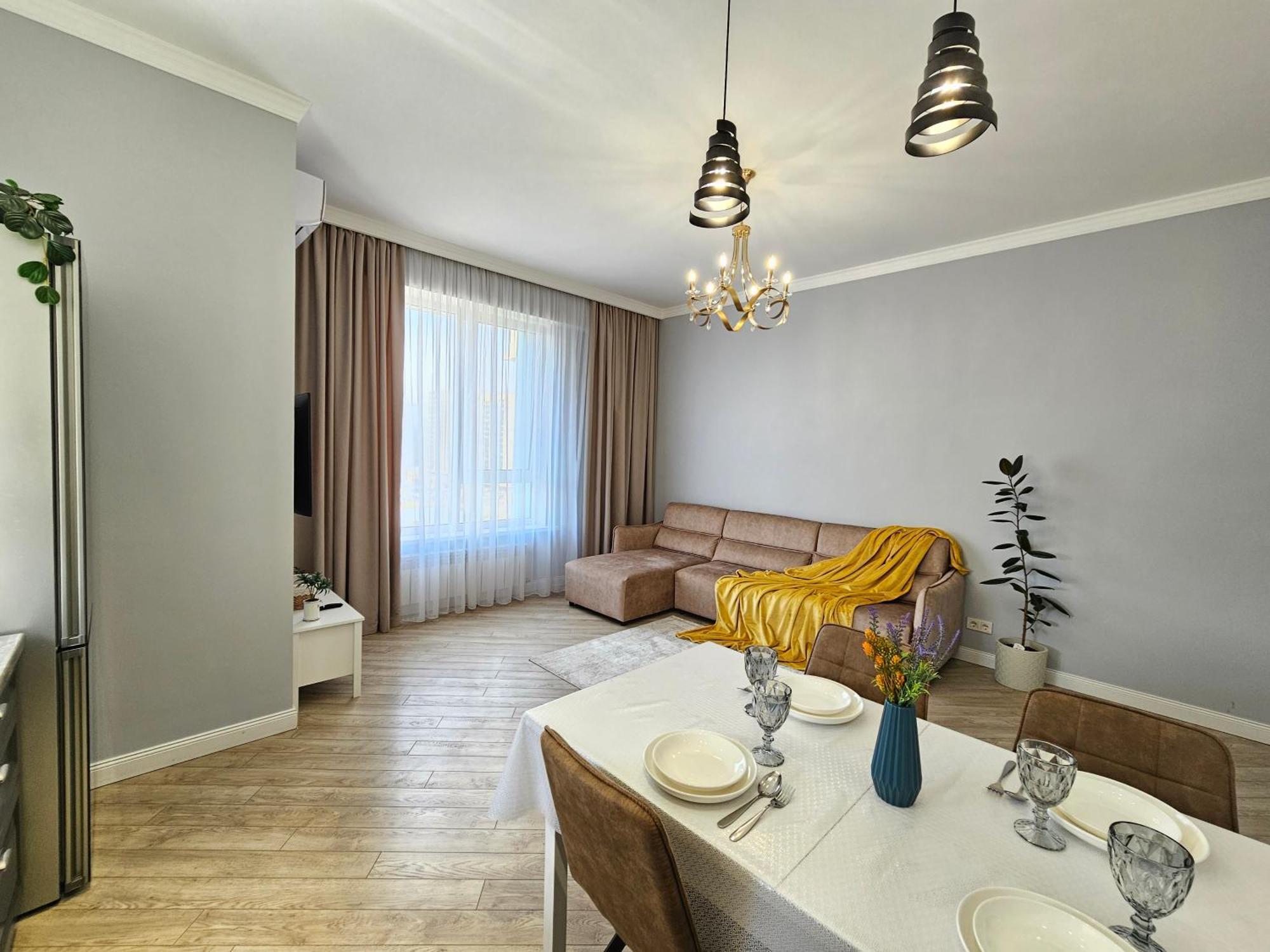 3 Room Gagarin Park Residential Complex Near Mega Shopping Mall Alma-Ata Buitenkant foto