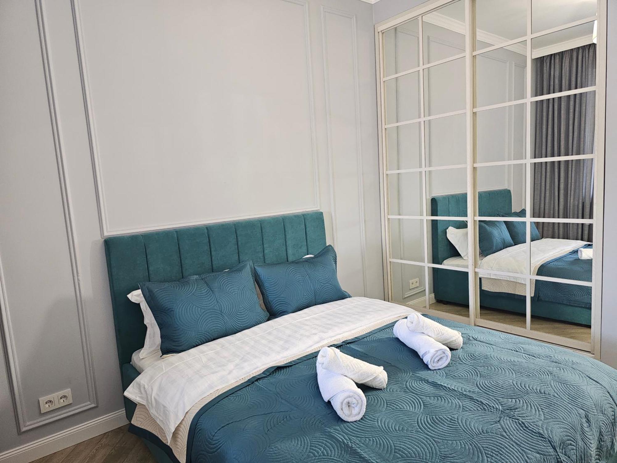 3 Room Gagarin Park Residential Complex Near Mega Shopping Mall Alma-Ata Buitenkant foto